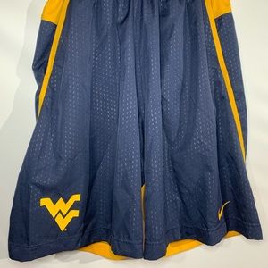 Nike college air dry shorts